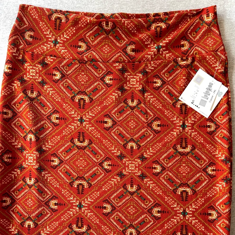 2XL LuLaRoe Cassie skirt